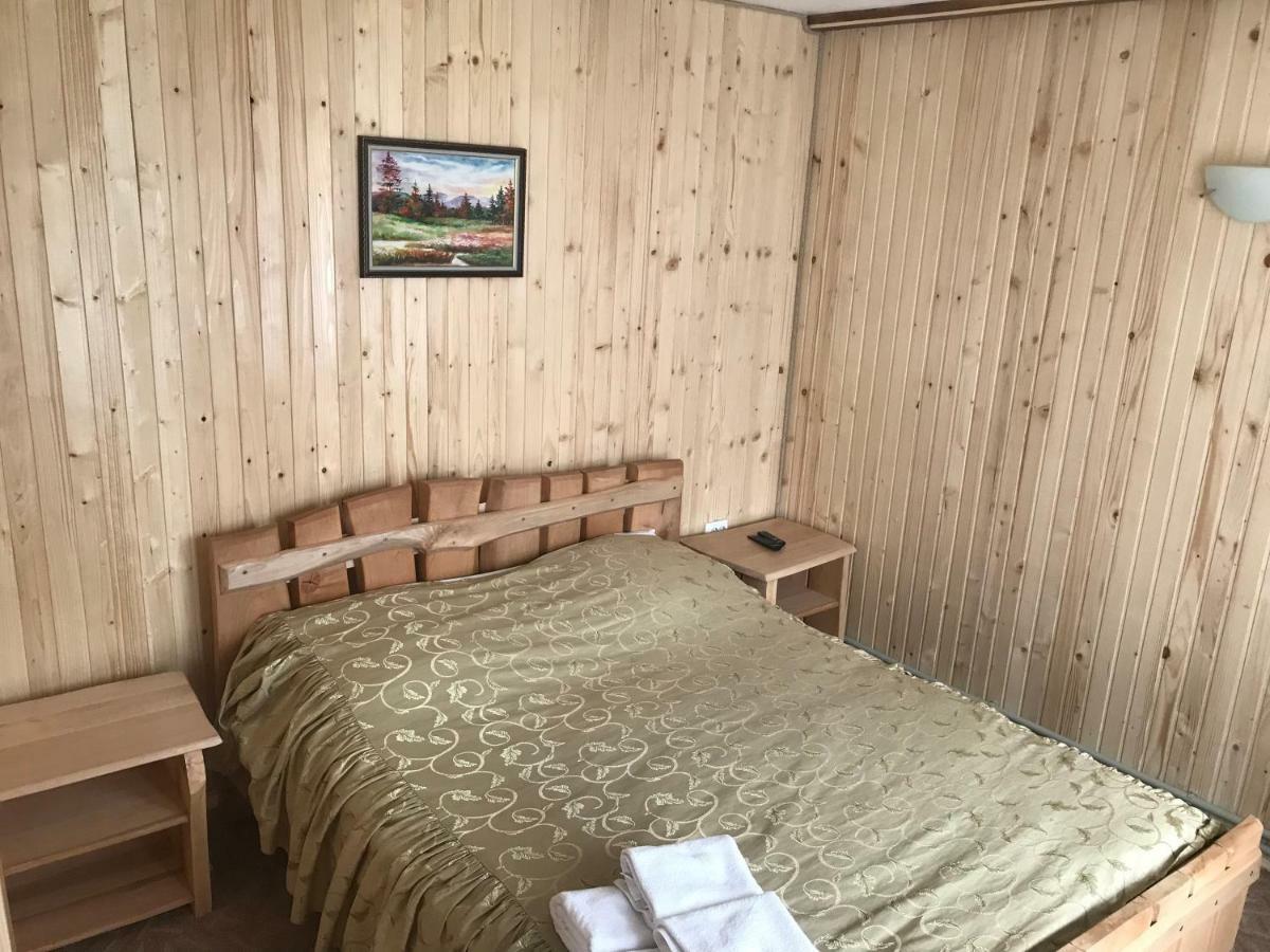 Гостьовий будинок Затишний Двір Яремче Екстер'єр фото