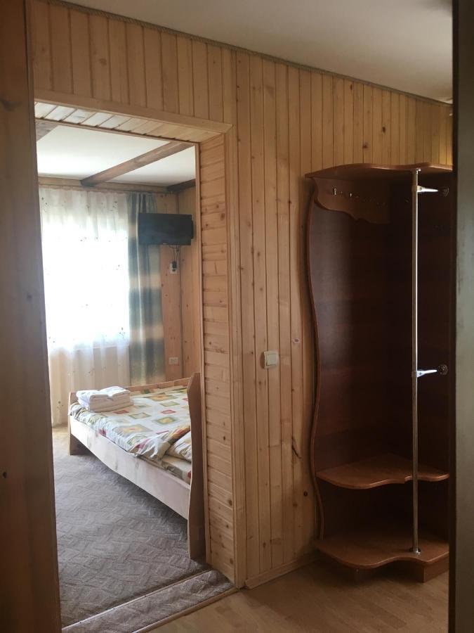 Гостьовий будинок Затишний Двір Яремче Екстер'єр фото