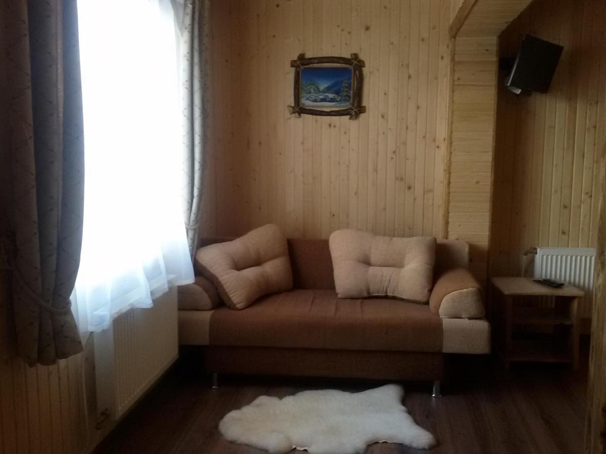 Гостьовий будинок Затишний Двір Яремче Екстер'єр фото